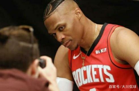 对比之下 对比之下