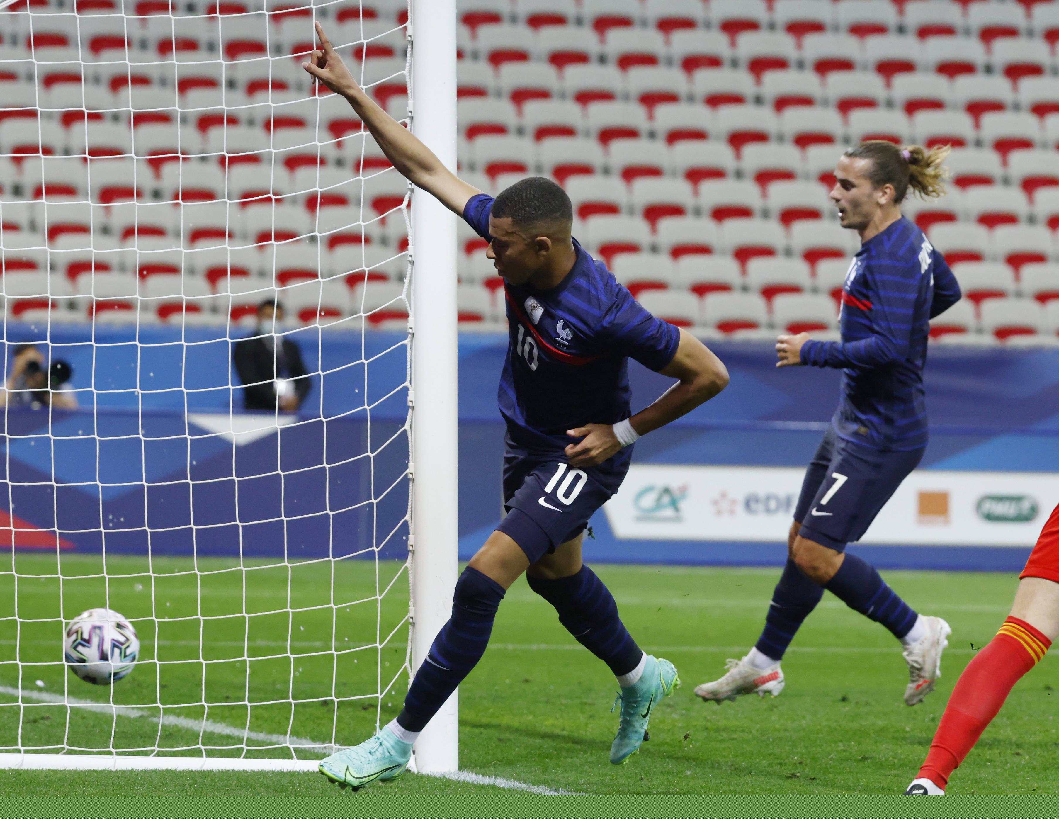 展示了传统 展示了传统